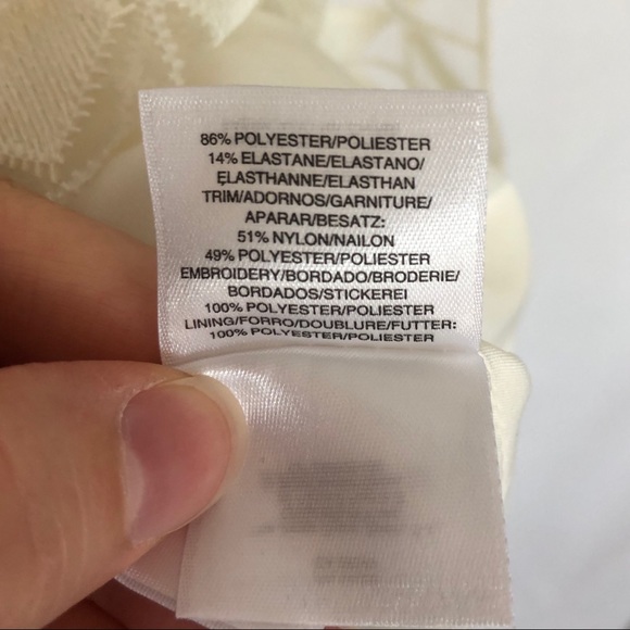 Anne Klein White lace hemmed shift dress size 14 - Picture 8 of 8